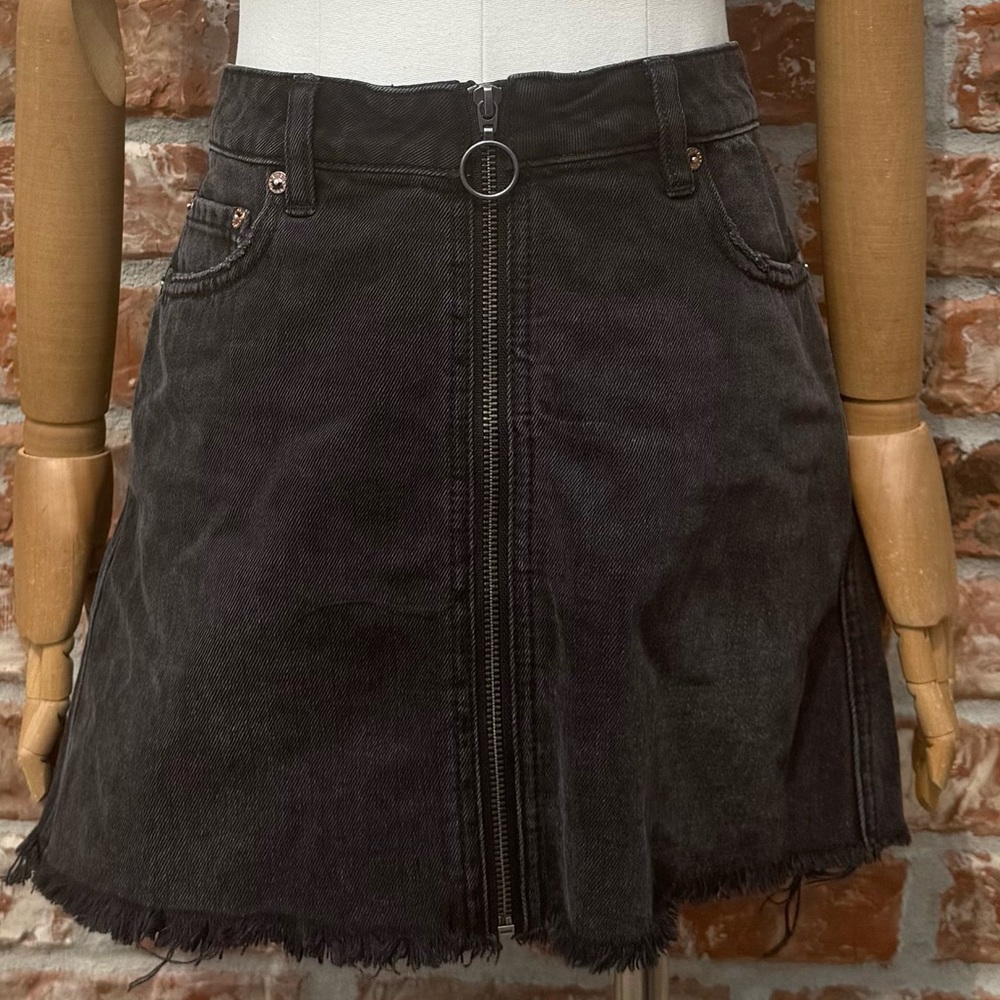 Free People We The Free Black Distressed Denim Skirt with Zipper / 26/4 / EUC